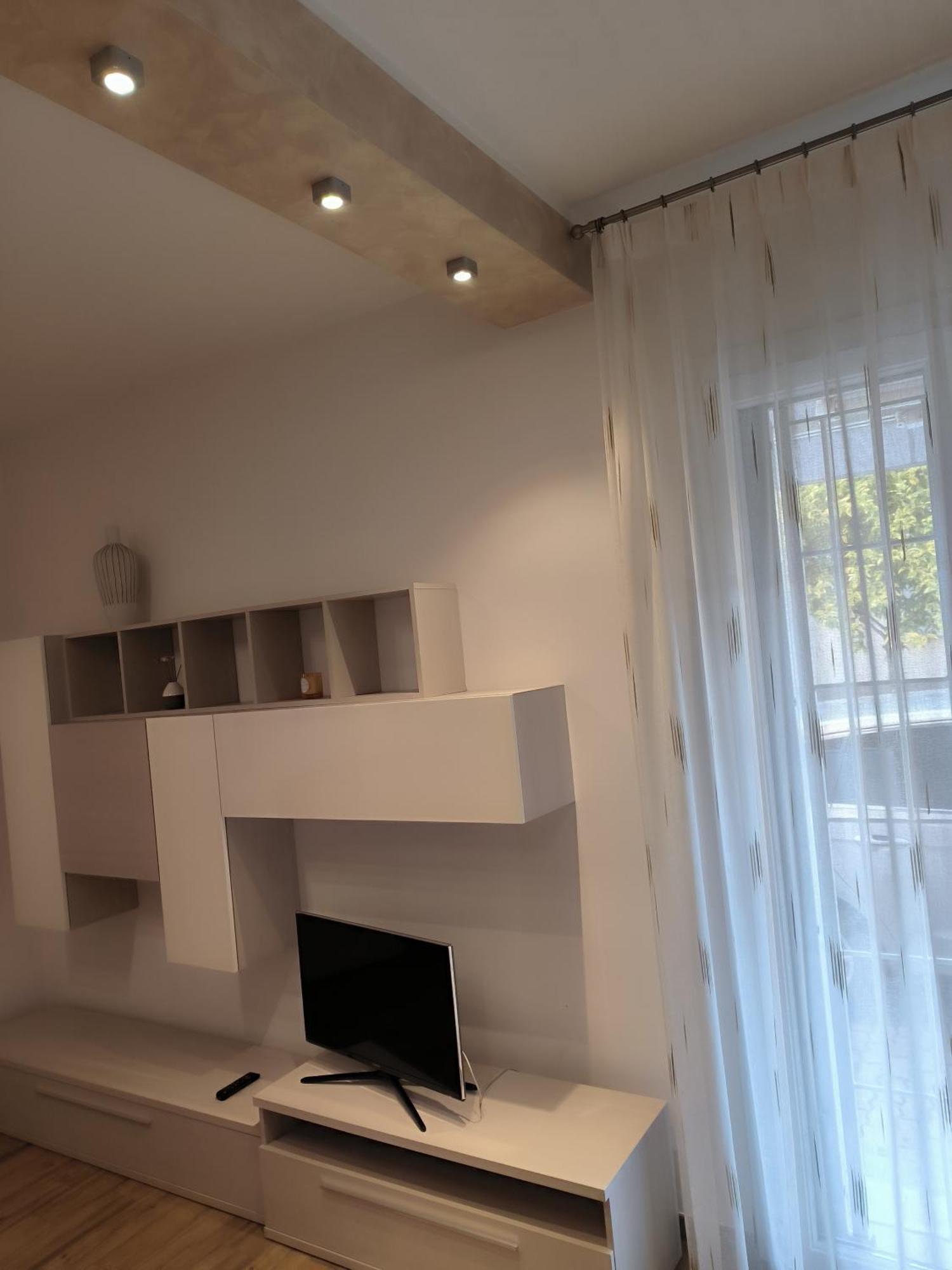 アンツォーラ・デッレミーリアCarla' S Houseアパートメント エクステリア 写真